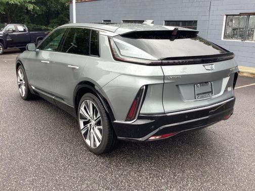 2024 Cadillac LYRIQ Luxury