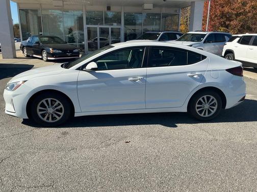 2020 Hyundai ELANTRA ECO