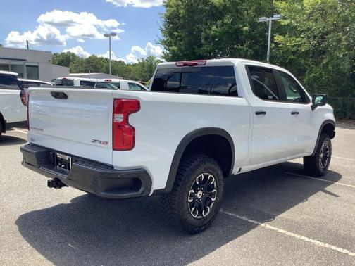 2025 Chevrolet Silverado 1500 ZR2