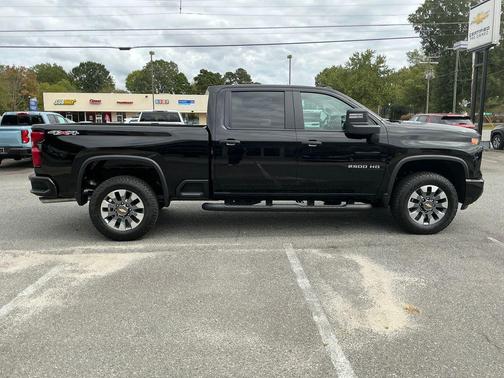 2026 Chevrolet Silverado 2500 Custom
