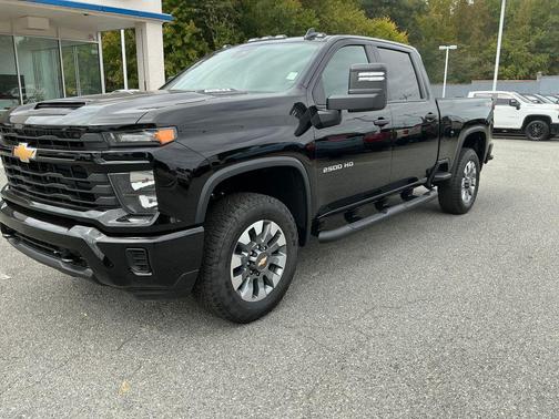 2026 Chevrolet Silverado 2500 Custom