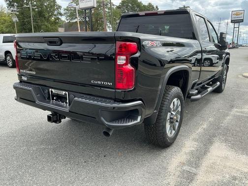 2026 Chevrolet Silverado 2500 Custom