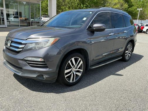 Modern Steel Metallic 2016 Honda Pilot Elite