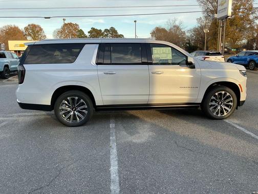 2026 Chevrolet Suburban High Country, 4WD