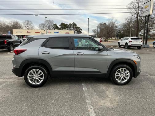 2025 Chevrolet Trailblazer LS