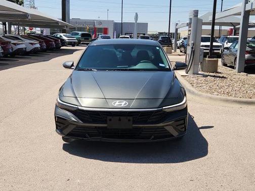 2024 Hyundai ELANTRA HEV Blue