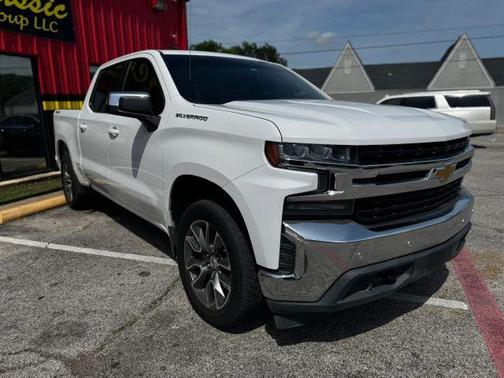 White 2019 Chevrolet Silverado 1500 LT