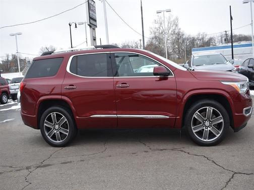 2018 GMC Acadia Denali