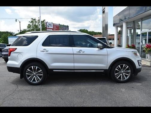 2017 Ford Explorer Platinum