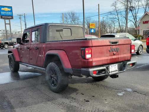 2021 Jeep Gladiator Sport