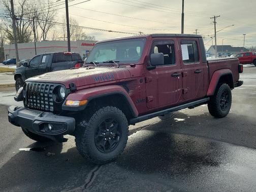 2021 Jeep Gladiator Sport