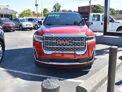 2023 GMC Acadia Denali