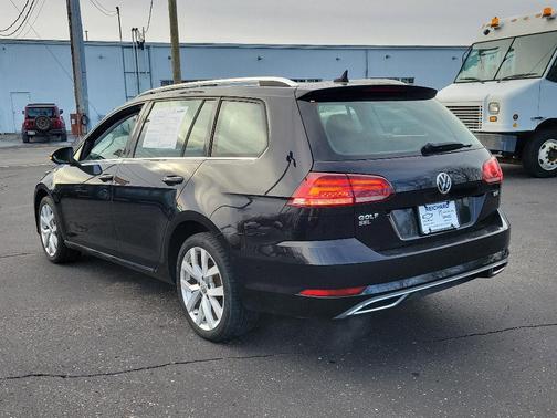 2018 Volkswagen Golf SportWagen TSI SEL