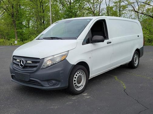 2019 Mercedes-Benz Metris Base