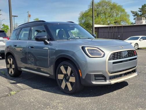 Gray 2026 MINI Countryman S
