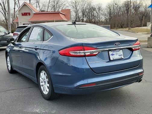 2018 Ford Fusion S