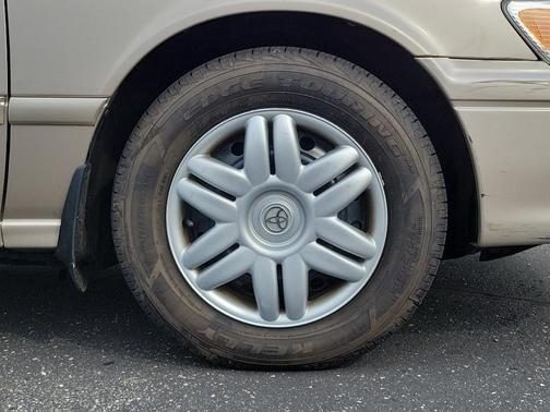2000 Toyota Camry CE