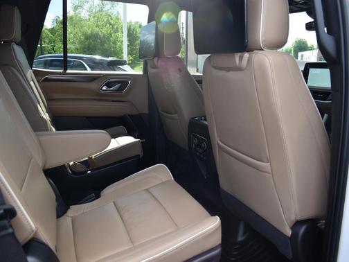 White 2023 Chevrolet Tahoe Premier