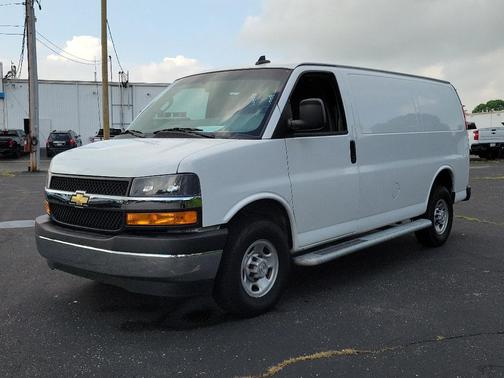2022 Chevrolet Express 2500 Work Van