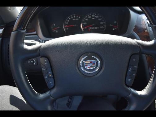2011 Cadillac DTS Premium