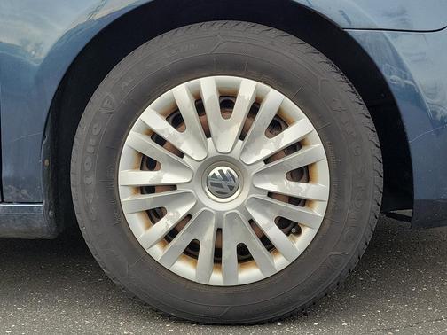 2013 Volkswagen Golf 2.5L