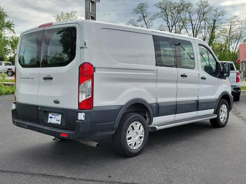 2023 Ford Transit-250 Base