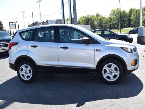 2019 Ford Escape S