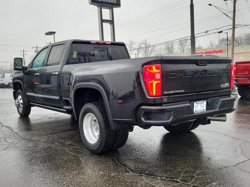2026 Chevrolet Silverado 3500 High Country