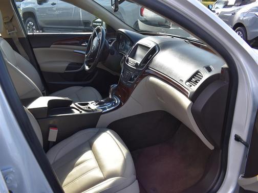 2016 Buick Regal Turbo Premium II