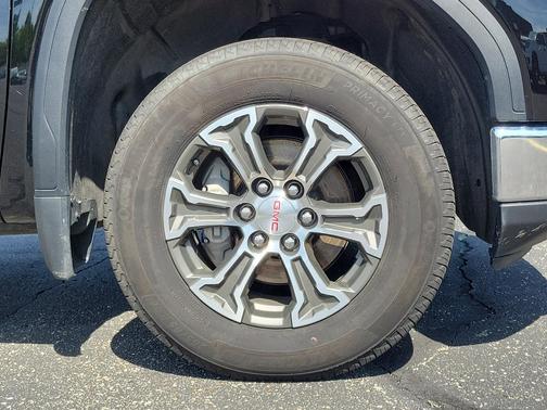 Black 2025 GMC Sierra 1500 SLT