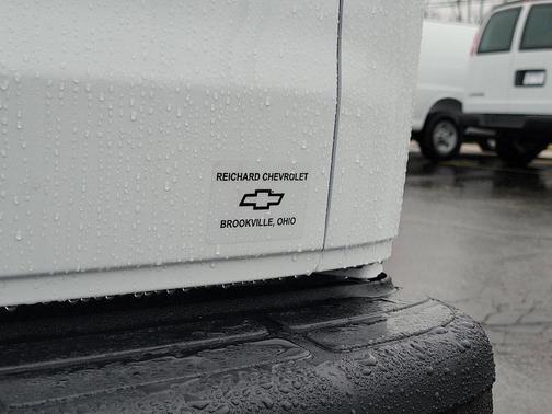 2025 Chevrolet Express 2500 Work Van