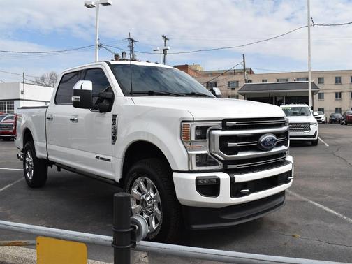 White 2022 Ford F-250 Platinum