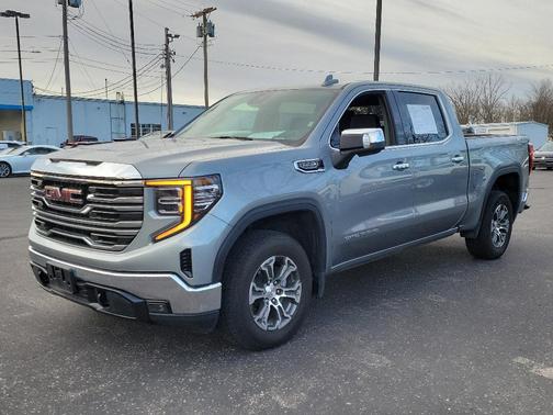 2025 GMC Sierra 1500 SLT