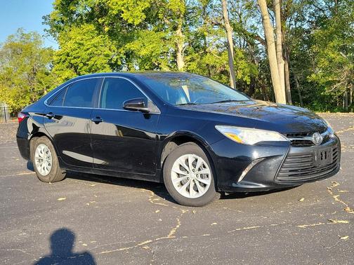 2017 Toyota Camry XLE