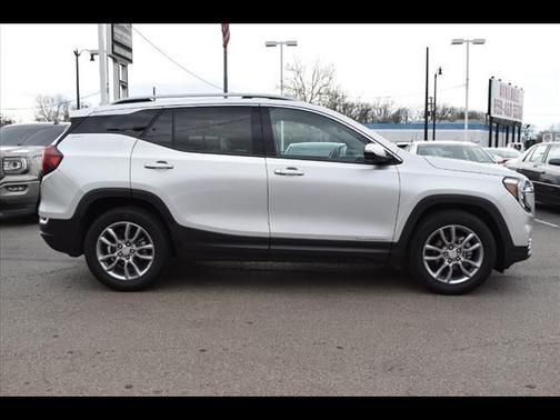 2022 GMC Terrain SLT