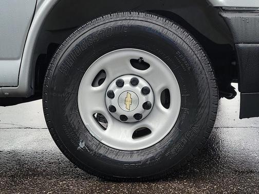 2025 Chevrolet Express 3500 Work Van