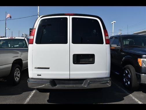 2017 Chevrolet Express 3500 LT