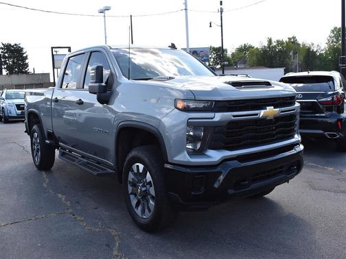 2024 Chevrolet Silverado 2500 Custom