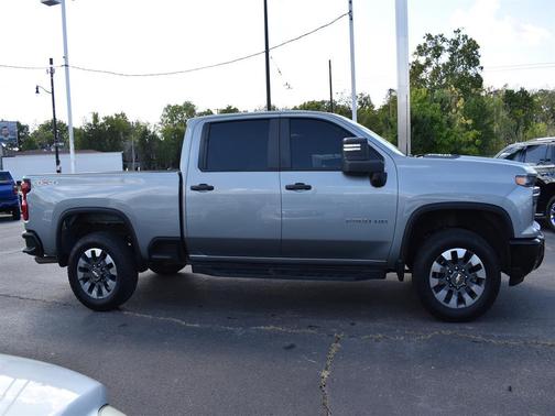 2024 Chevrolet Silverado 2500 Custom