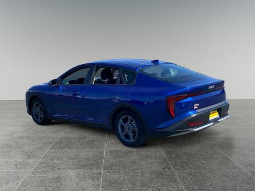 Gray 2025 Kia K4 LXS