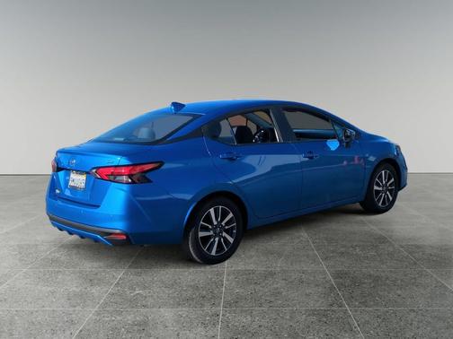 2021 Nissan Versa 1.6 SV