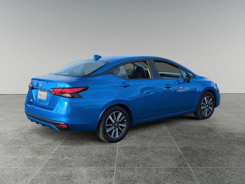 2021 Nissan Versa 1.6 SV