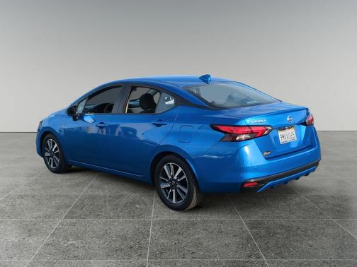 2021 Nissan Versa 1.6 SV