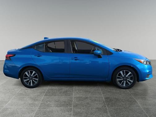 2021 Nissan Versa 1.6 SV