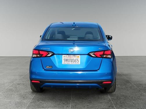 2021 Nissan Versa 1.6 SV