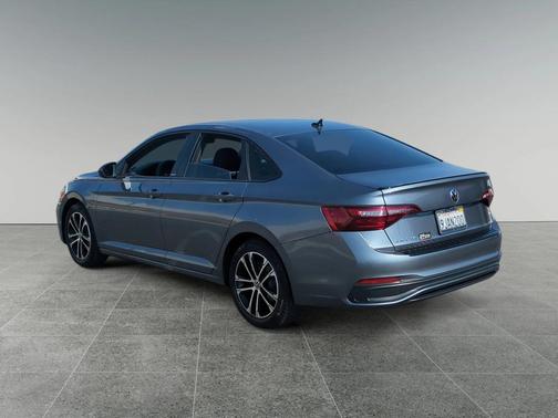 2023 Volkswagen Jetta 1.5T Sport