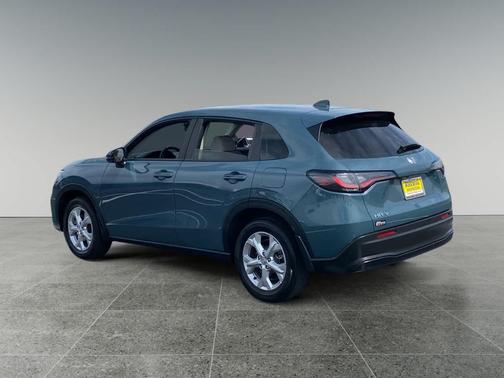 Modern Steel Metallic 2024 Honda HR-V LX