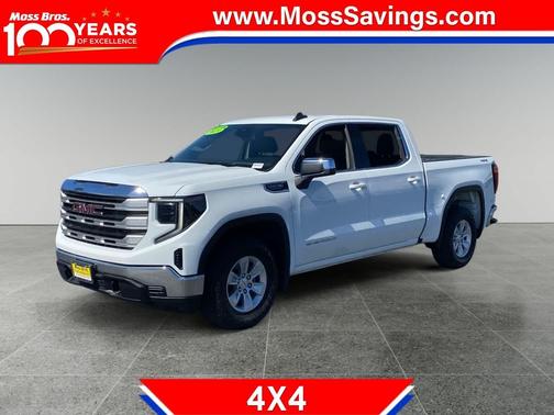 Summit White 2023 GMC Sierra 1500 SLE