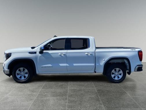 Summit White 2023 GMC Sierra 1500 SLE