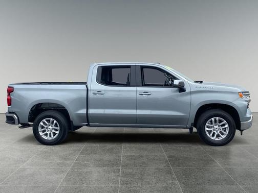Sterling Gray Metallic 2025 Chevrolet Silverado 1500 LT